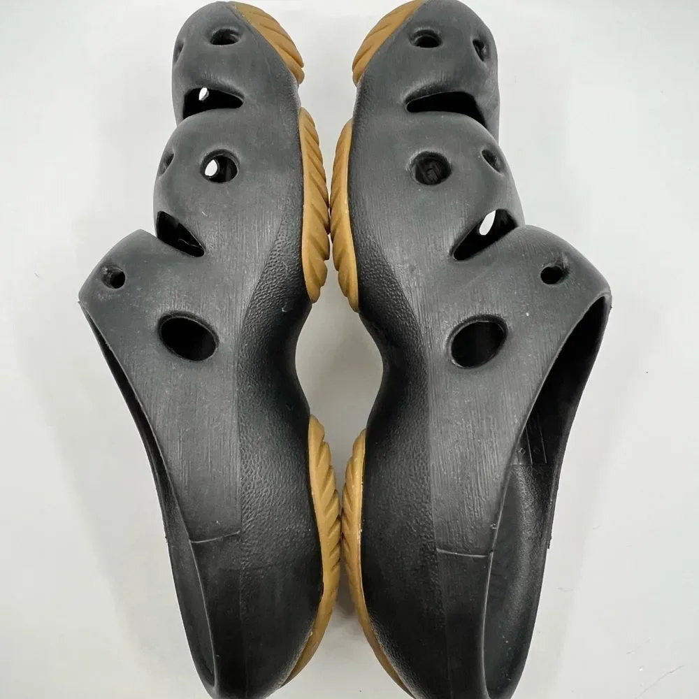 KEEN Yogui Black Perforated Slip-On EVA Rubber Clogs EU 42 M 9 W 11 Unisex